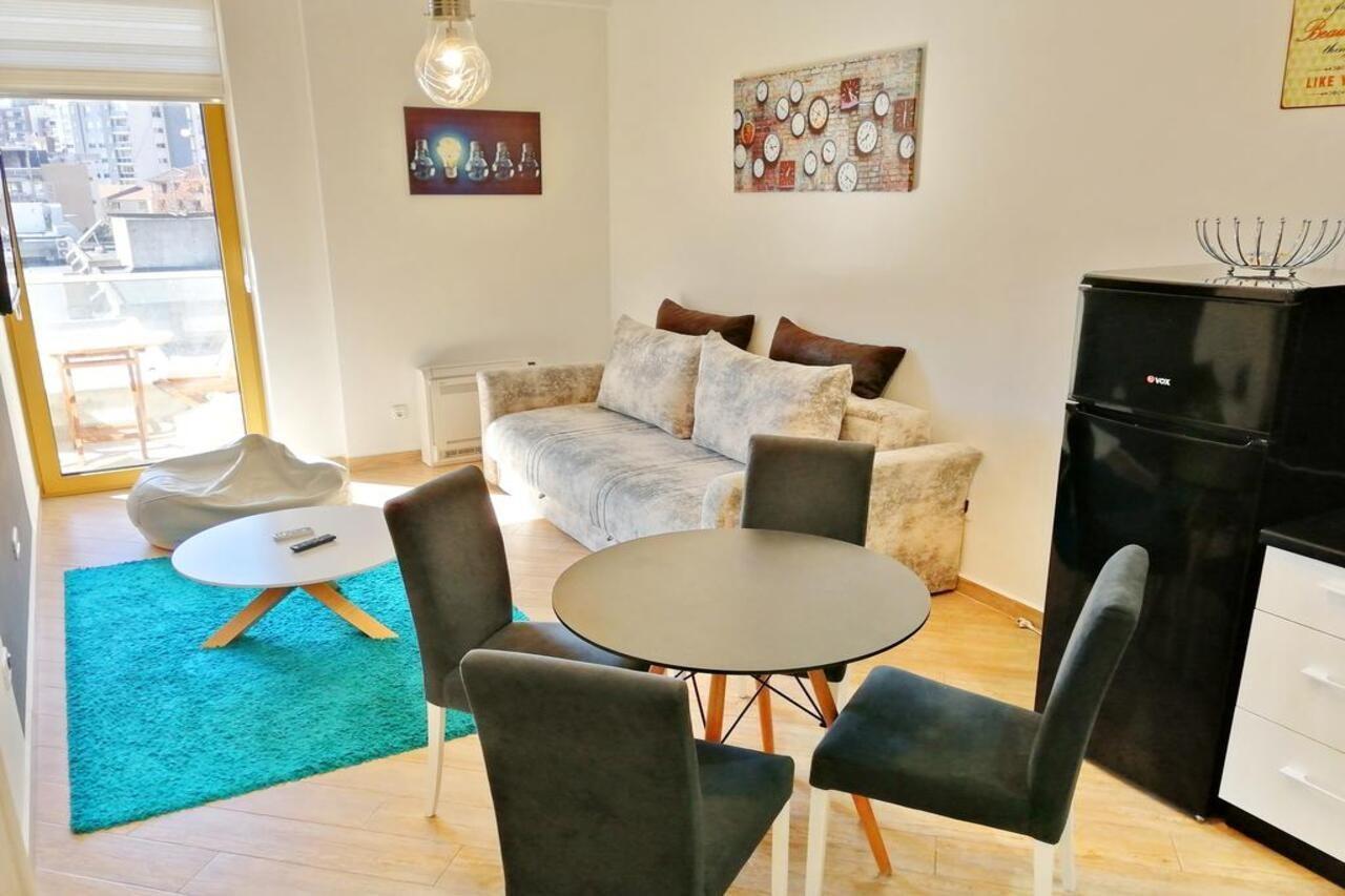 Sea Breeze Lux Apartments ブドヴァ エクステリア 写真