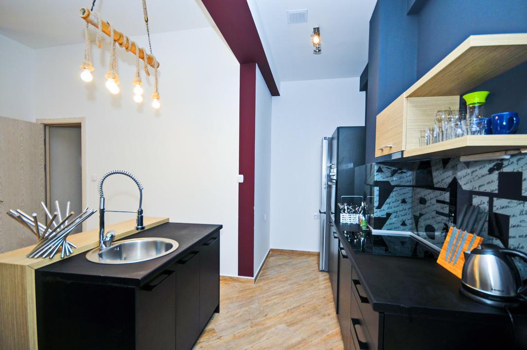 Sea Breeze Lux Apartments ブドヴァ エクステリア 写真