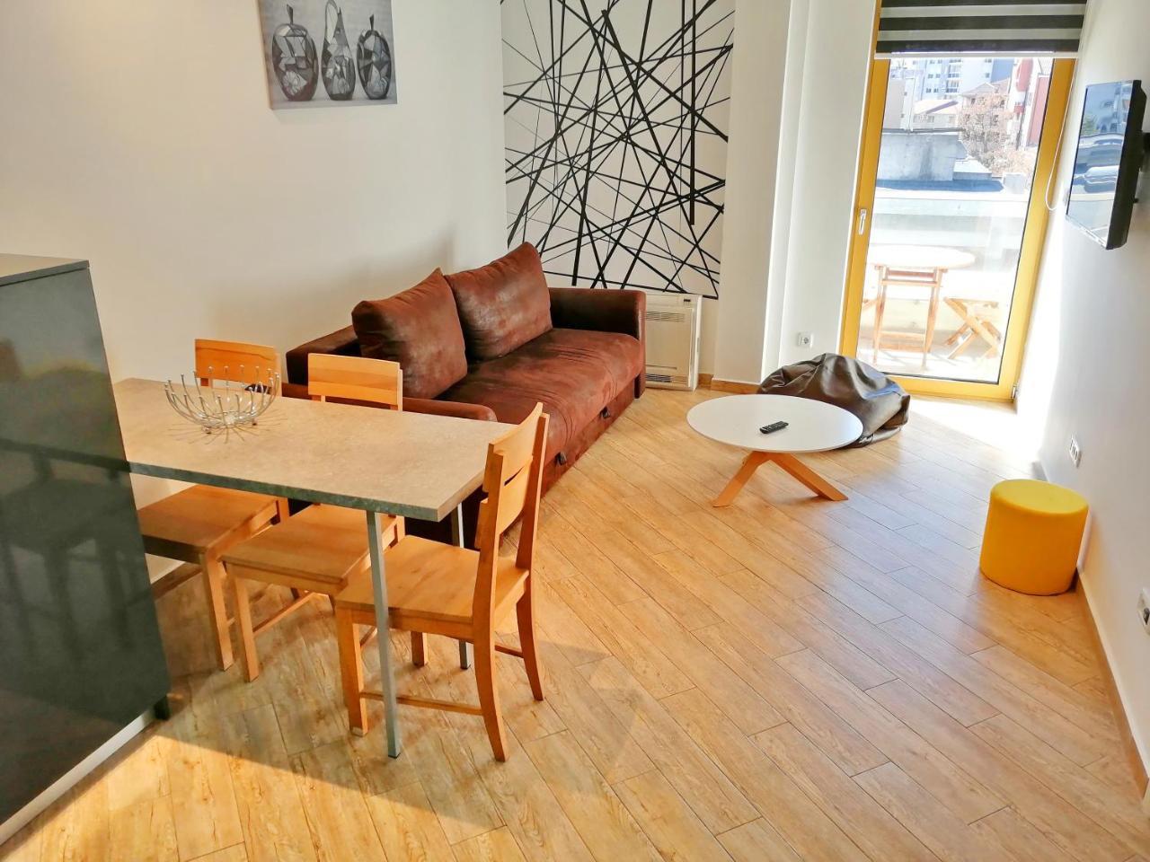 Sea Breeze Lux Apartments ブドヴァ エクステリア 写真